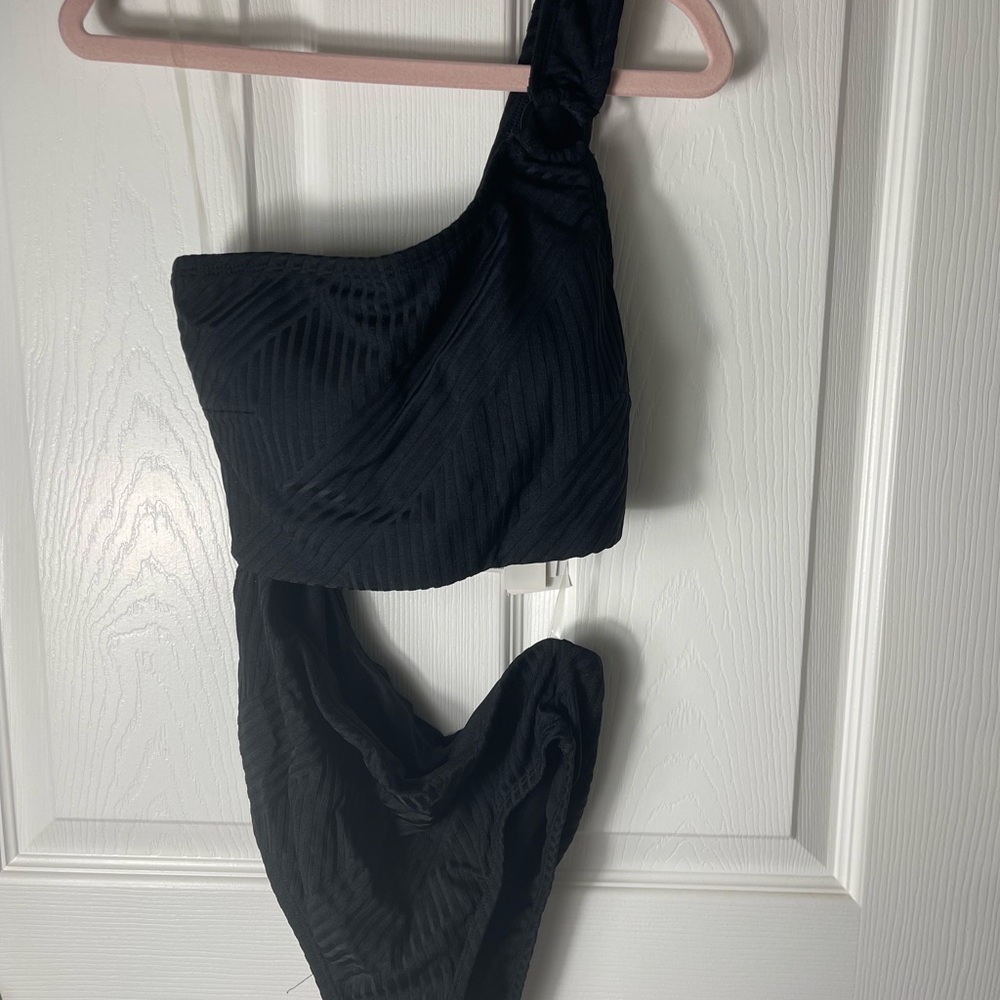Jessica Simpson Elegant Black Swimwear